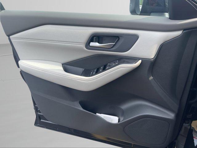 new 2025 Nissan Rogue car, priced at $33,499