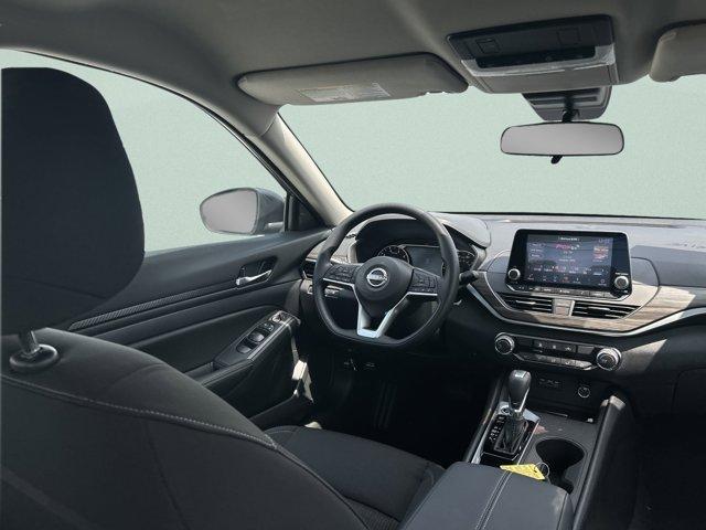 new 2025 Nissan Altima car, priced at $27,499
