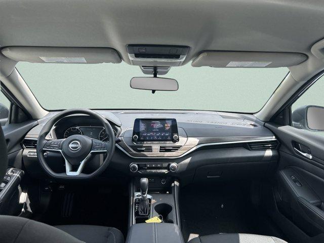 new 2025 Nissan Altima car, priced at $27,499