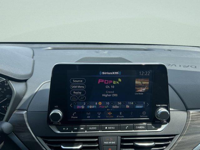 new 2025 Nissan Altima car, priced at $27,499