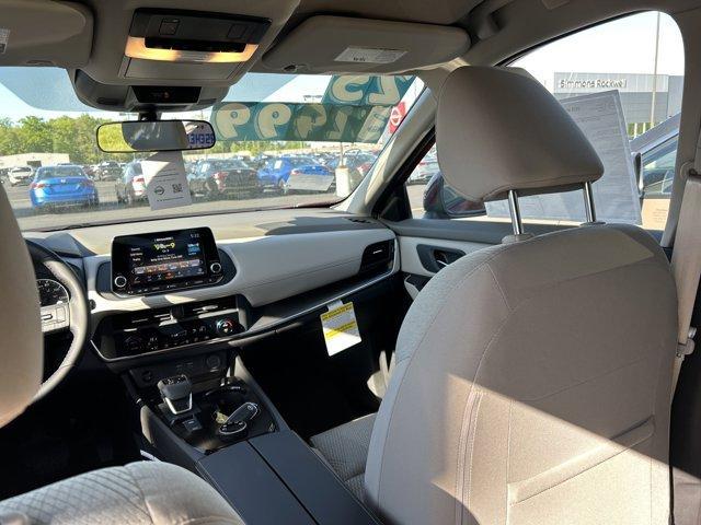 new 2025 Nissan Rogue car, priced at $30,999