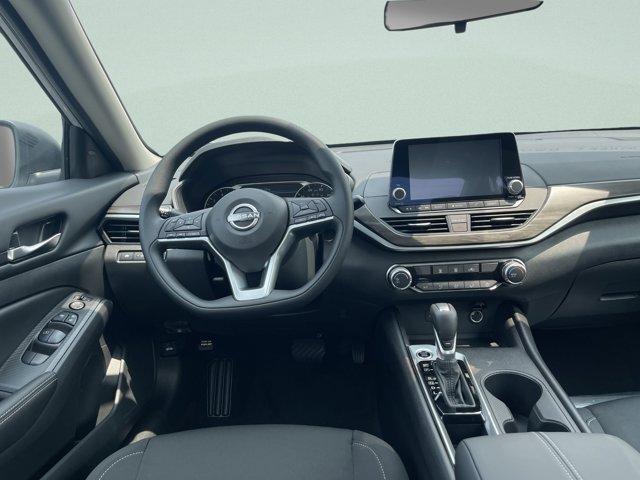 new 2025 Nissan Altima car, priced at $27,499