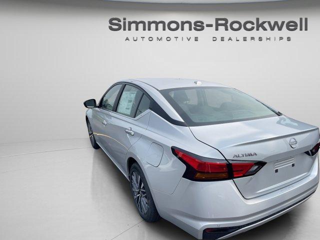new 2025 Nissan Altima car, priced at $27,499