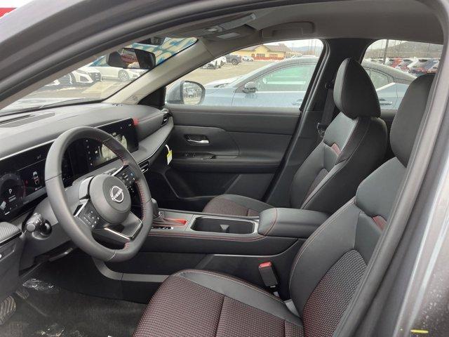 new 2025 Nissan Kicks car, priced at $29,499