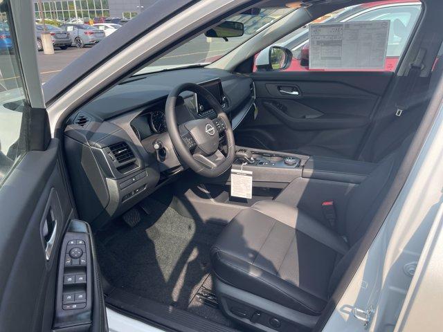 new 2025 Nissan Rogue car, priced at $33,999