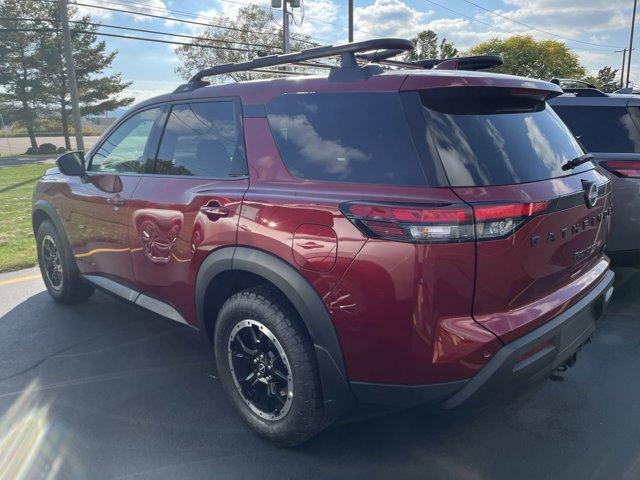 new 2024 Nissan Pathfinder car, priced at $39,999