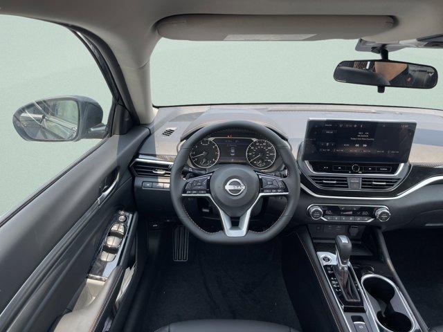 new 2025 Nissan Altima car, priced at $32,999