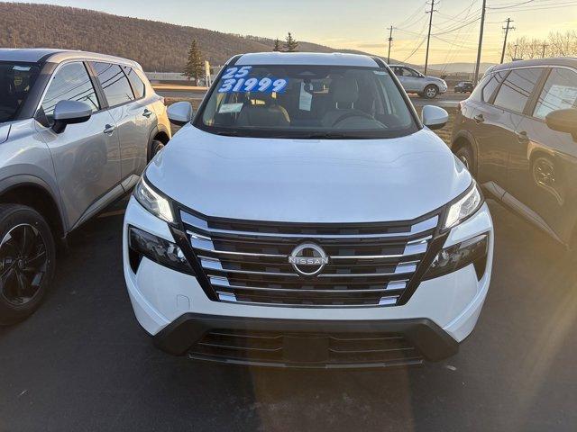 new 2025 Nissan Rogue car, priced at $31,999