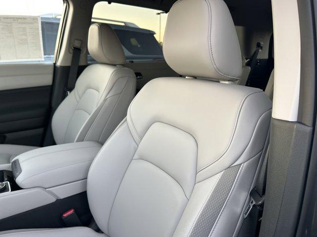 new 2025 Nissan Pathfinder car, priced at $41,999