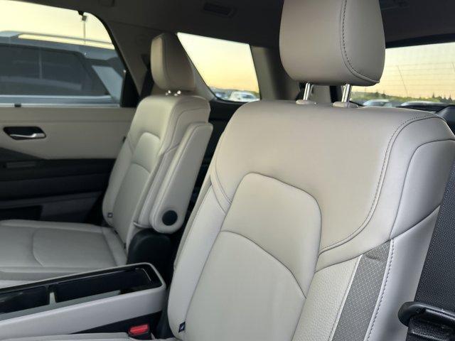 new 2025 Nissan Pathfinder car, priced at $41,999
