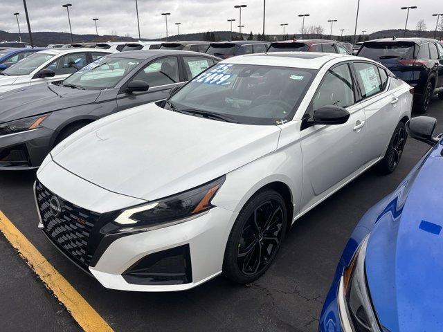 new 2025 Nissan Altima car, priced at $32,499