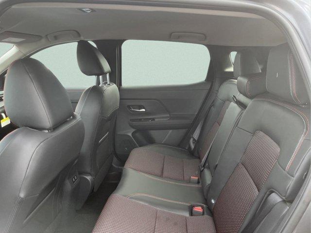 new 2025 Nissan Kicks car, priced at $27,999