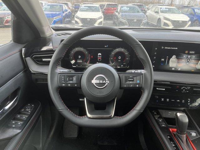 new 2025 Nissan Kicks car, priced at $28,999