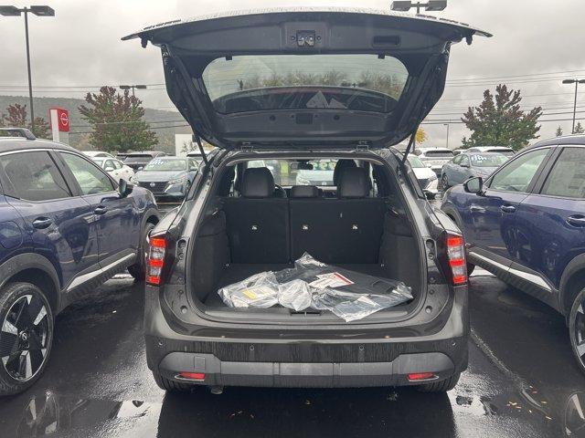 new 2025 Nissan Kicks car, priced at $26,999