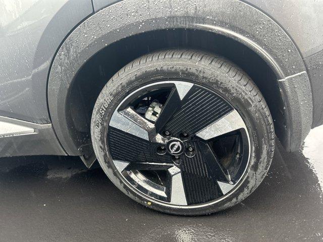 new 2025 Nissan Kicks car, priced at $26,999