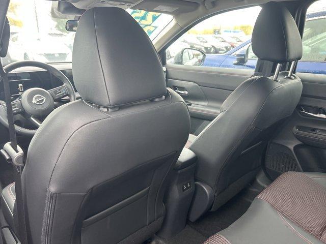 new 2025 Nissan Kicks car, priced at $26,999
