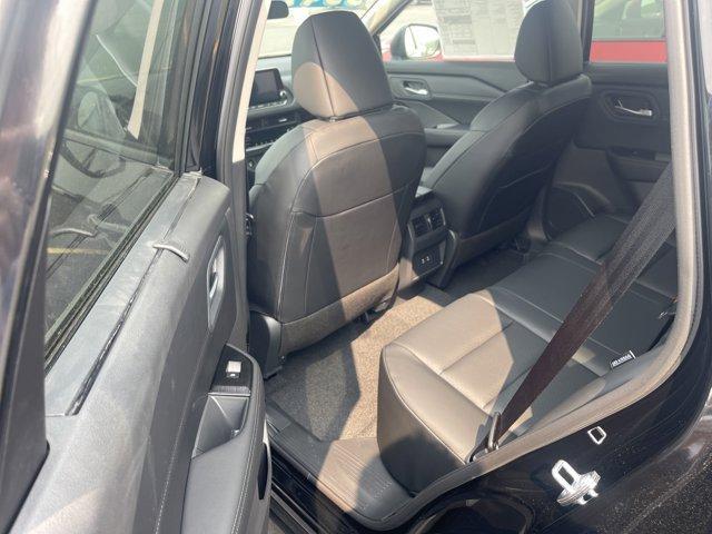 new 2025 Nissan Rogue car, priced at $33,499