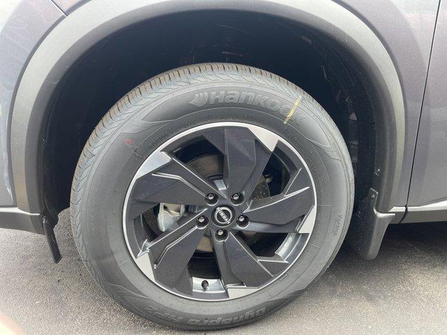 new 2025 Nissan Rogue car, priced at $31,999