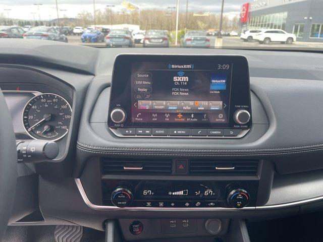 new 2025 Nissan Rogue car, priced at $31,999