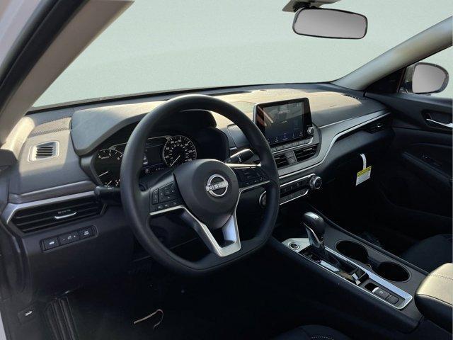 new 2025 Nissan Altima car, priced at $29,499