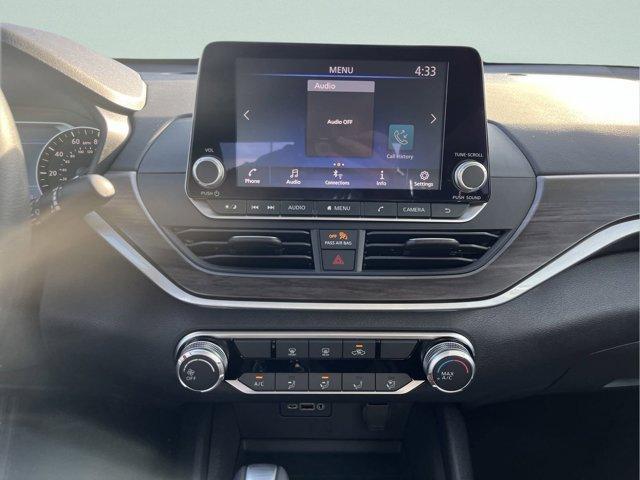 new 2025 Nissan Altima car, priced at $29,499