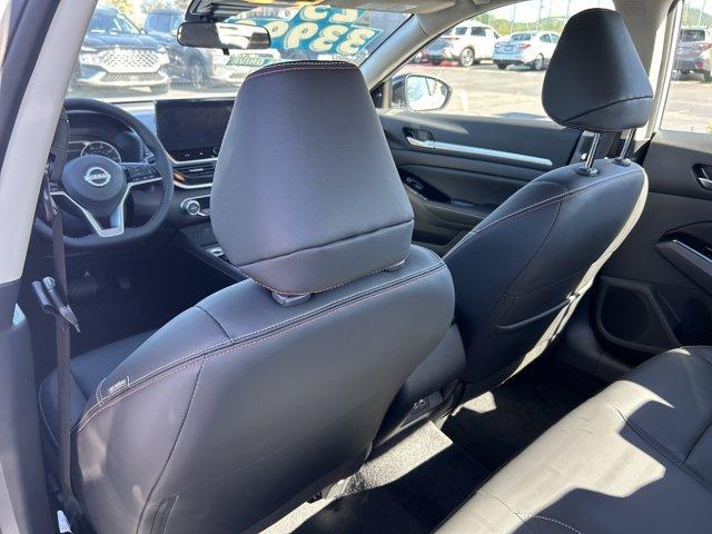 new 2025 Nissan Altima car, priced at $33,999