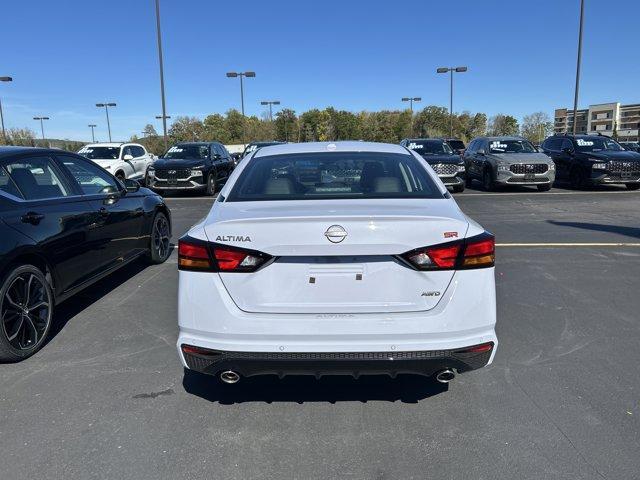 new 2025 Nissan Altima car, priced at $33,999