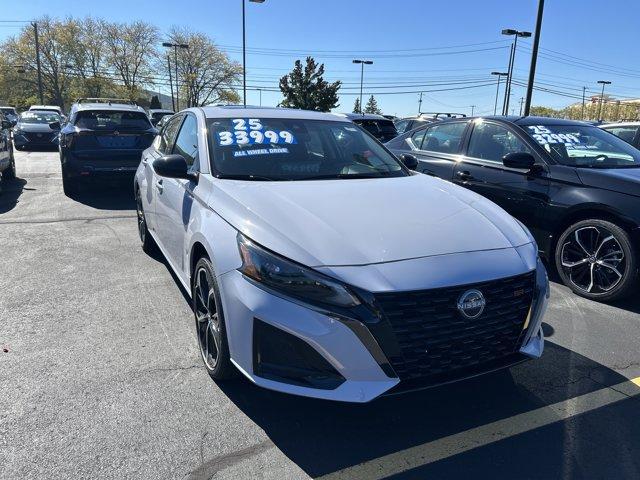 new 2025 Nissan Altima car, priced at $33,999