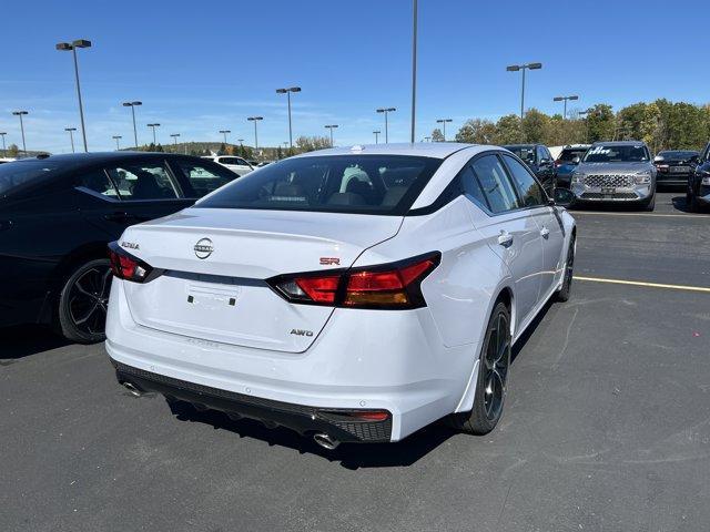 new 2025 Nissan Altima car, priced at $33,999