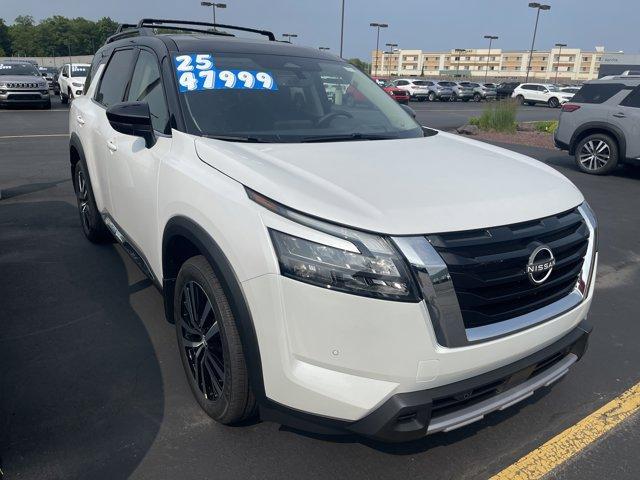 new 2025 Nissan Pathfinder car, priced at $47,999