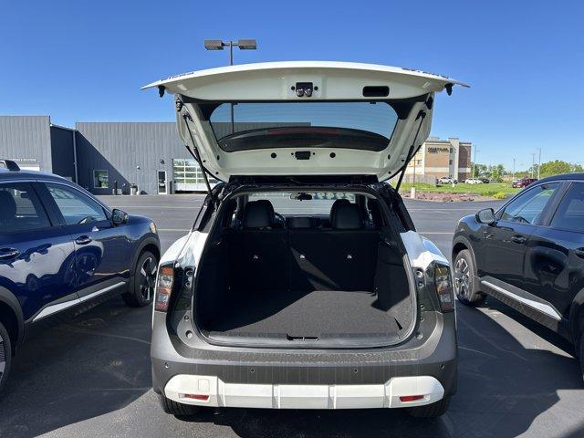 new 2025 Nissan Kicks car, priced at $29,499