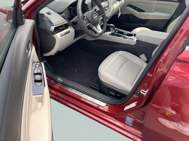 new 2025 Nissan Altima car, priced at $35,499