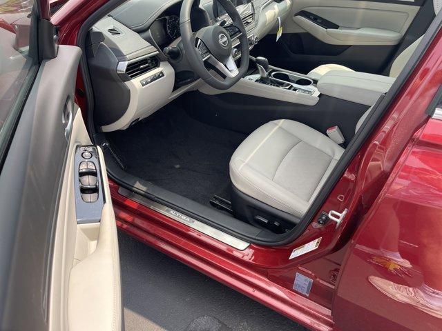 new 2025 Nissan Altima car, priced at $35,499