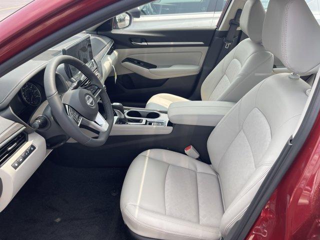 new 2025 Nissan Altima car, priced at $35,499