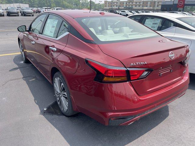 new 2025 Nissan Altima car, priced at $35,499