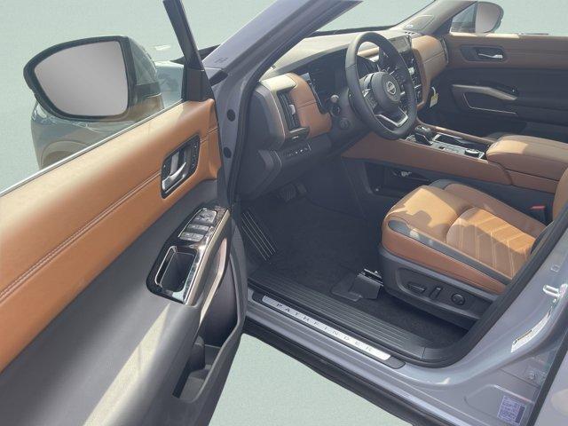 new 2025 Nissan Pathfinder car, priced at $50,999