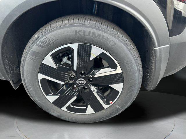 new 2026 Nissan Frontier car, priced at $40,499