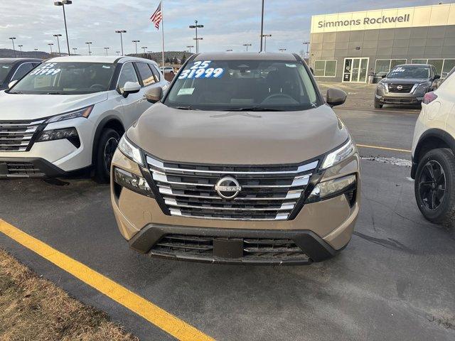 new 2025 Nissan Rogue car, priced at $31,999