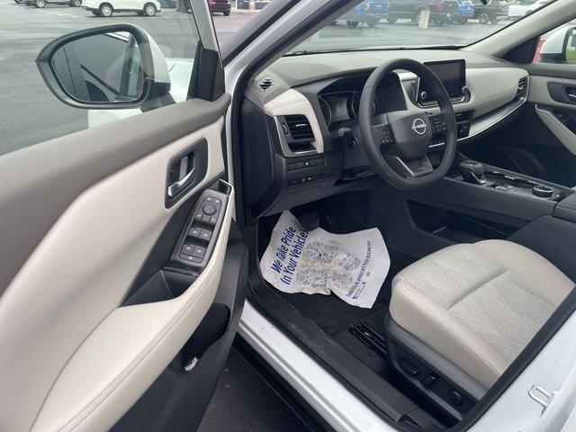 new 2025 Nissan Rogue car, priced at $30,999