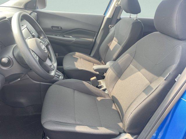 new 2025 Nissan Kicks Play car, priced at $22,499