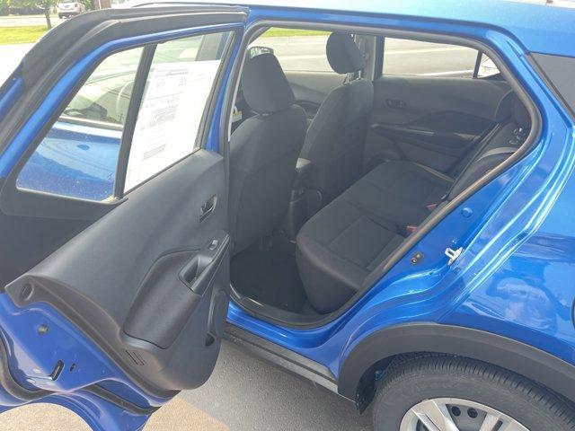 new 2025 Nissan Kicks Play car, priced at $22,499