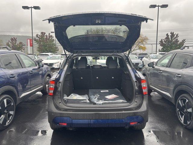 new 2025 Nissan Kicks car, priced at $27,499