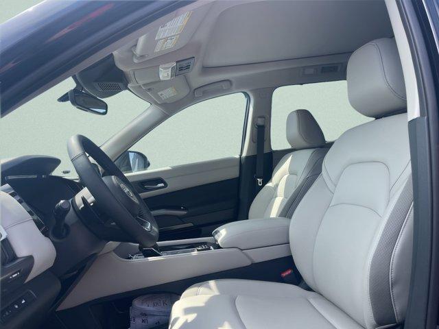new 2025 Nissan Pathfinder car, priced at $46,999