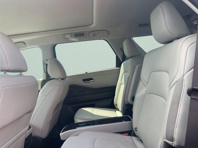 new 2025 Nissan Pathfinder car, priced at $46,999