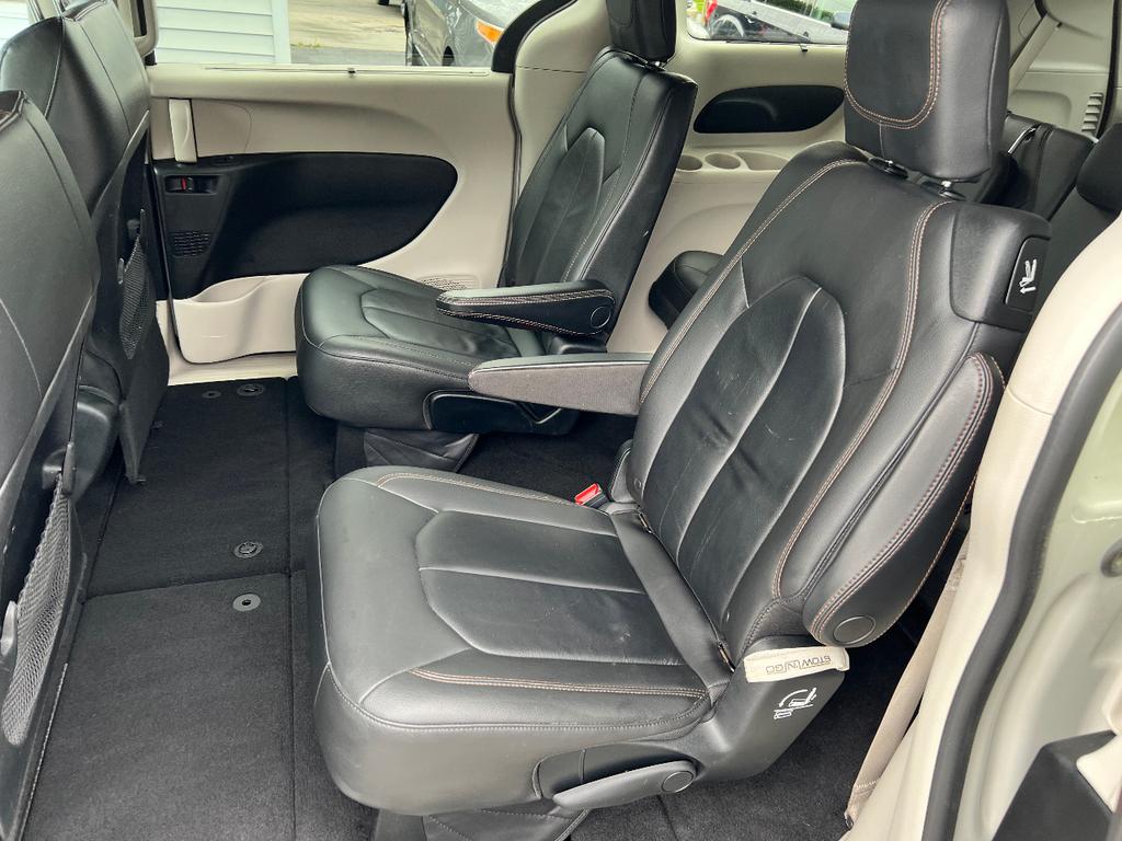 used 2017 Chrysler Pacifica car, priced at $12,495