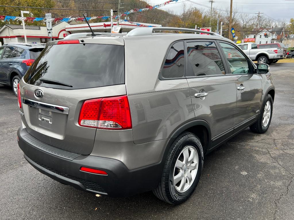 used 2013 Kia Sorento car, priced at $7,995