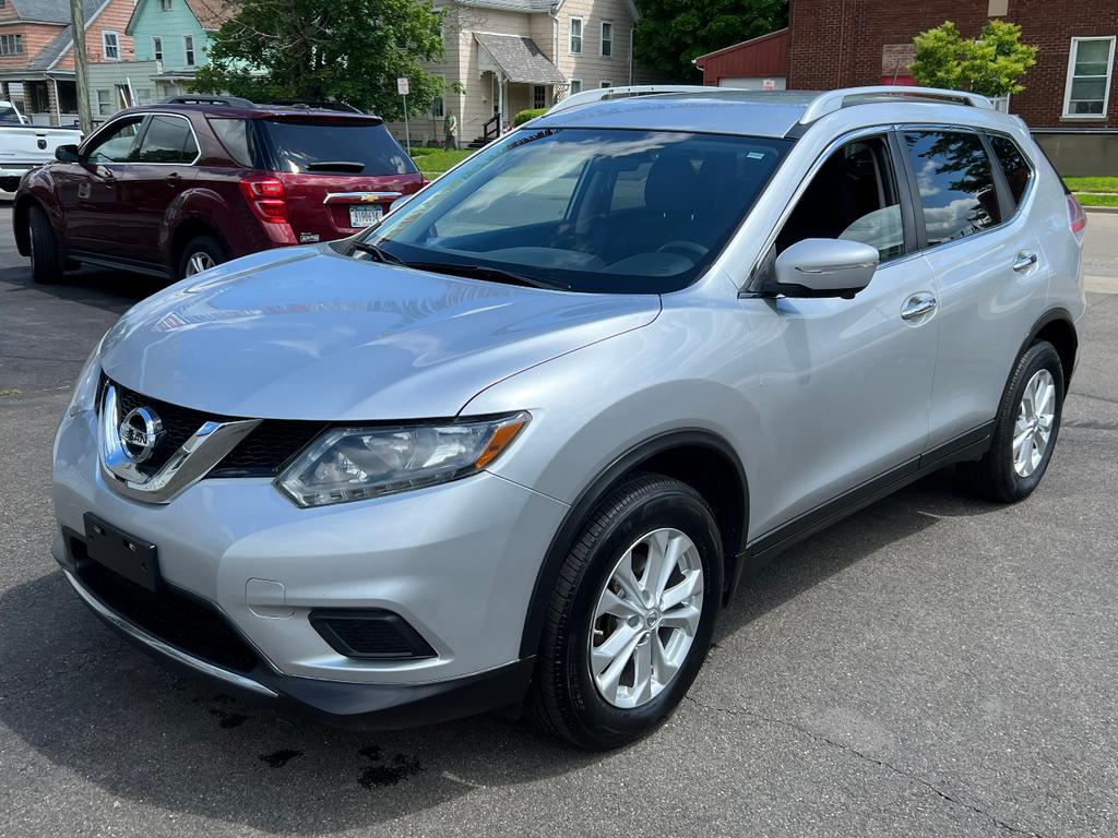 used 2015 Nissan Rogue car, priced at $9,995