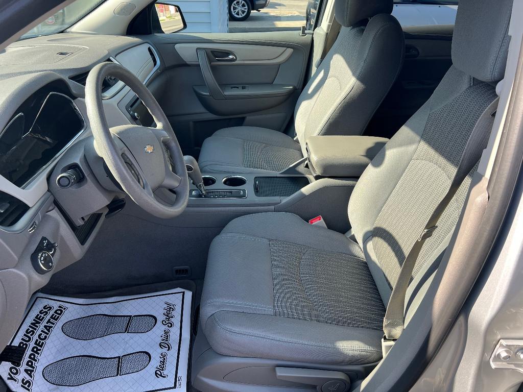 used 2016 Chevrolet Traverse car, priced at $10,495