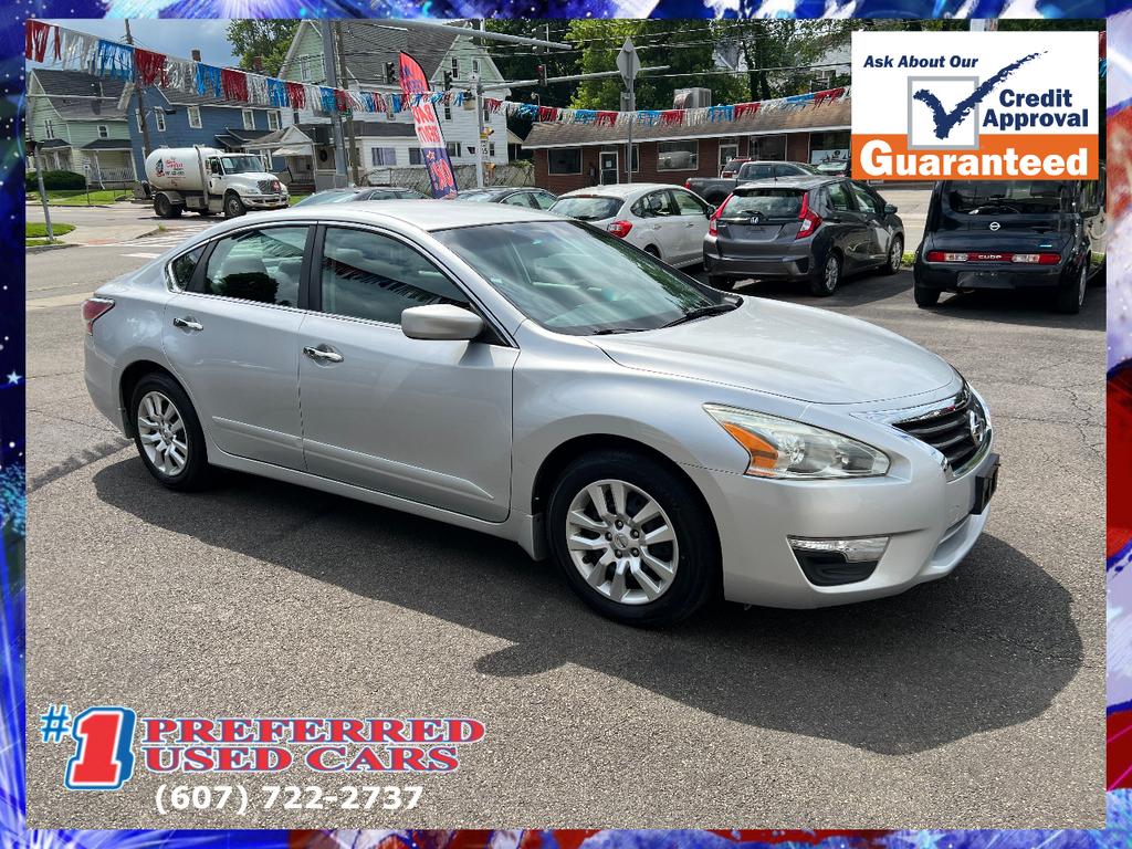 used 2014 Nissan Altima car, priced at $9,995