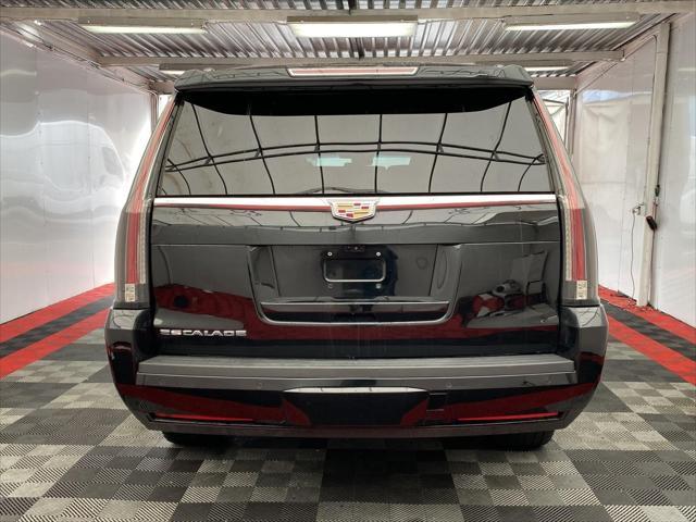 used 2020 Cadillac Escalade ESV car, priced at $29,980